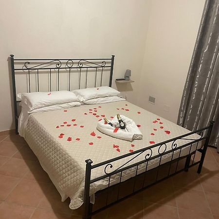 Tommy House 19 Apartment Focene ภายนอก รูปภาพ